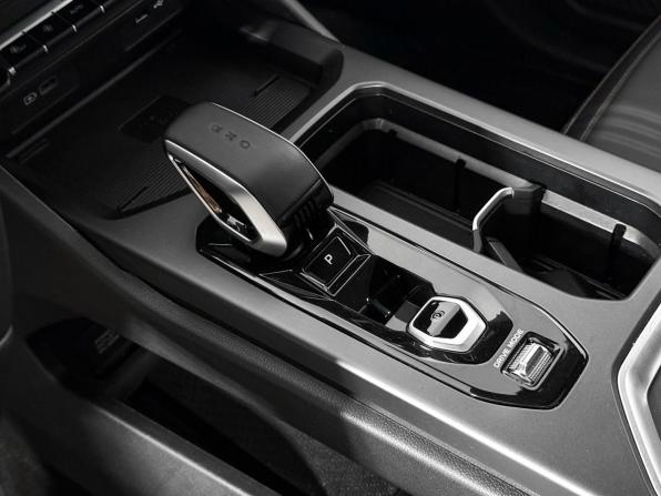 Geely Okavango I Рестайлинг с пробегом 2024 года, цена 3 250 000 рублей, 12062 км, внедорожник, Автокод Объявления