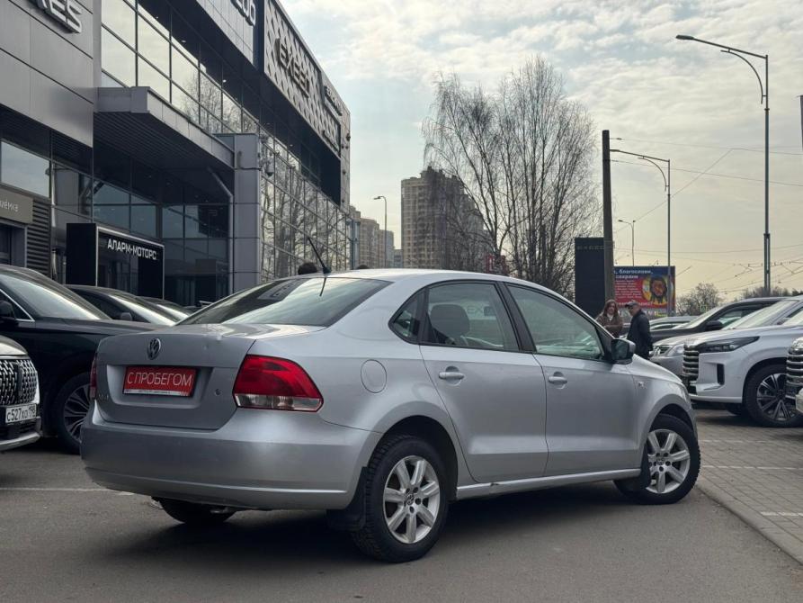 Volkswagen Polo V Санкт-Петербург  - изображение 6