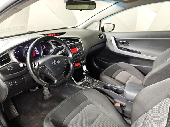 Kia Ceed II Рестайлинг с пробегом 2016 года, цена 1 165 000 рублей, 117396 км, хэтчбек, Автокод Объявления