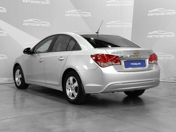 Chevrolet Cruze I Рестайлинг с пробегом 2014 года, цена 650 000 рублей, 208762 км, седан, Автокод Объявления