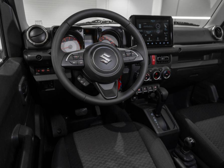 Suzuki Jimny IV Москва  - изображение 7