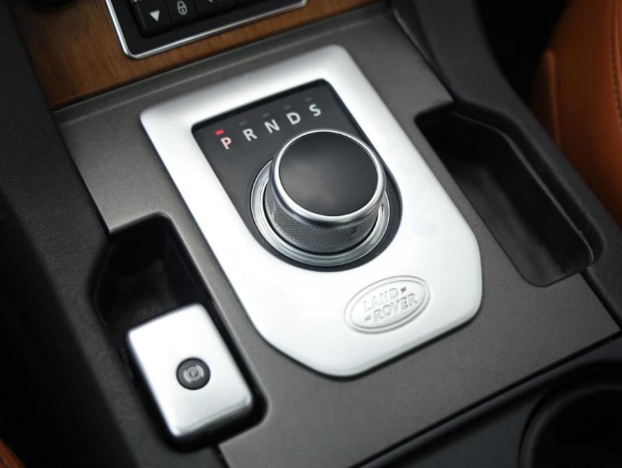 Land Rover Discovery IV Рестайлинг Санкт-Петербург  - изображение 22