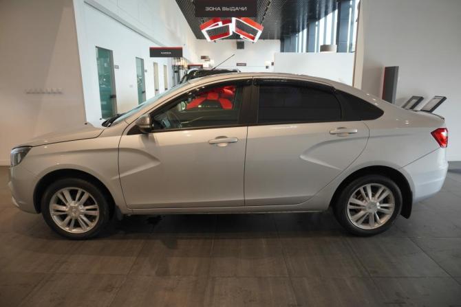 Lada (ВАЗ) Vesta I с пробегом 2018 года, цена 969 000 рублей, 116010 км, седан, Автокод Объявления