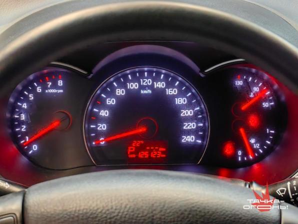 Kia Sorento II Рестайлинг с пробегом 2017 года, цена 2 098 000 рублей, 125000 км, внедорожник, Автокод Объявления