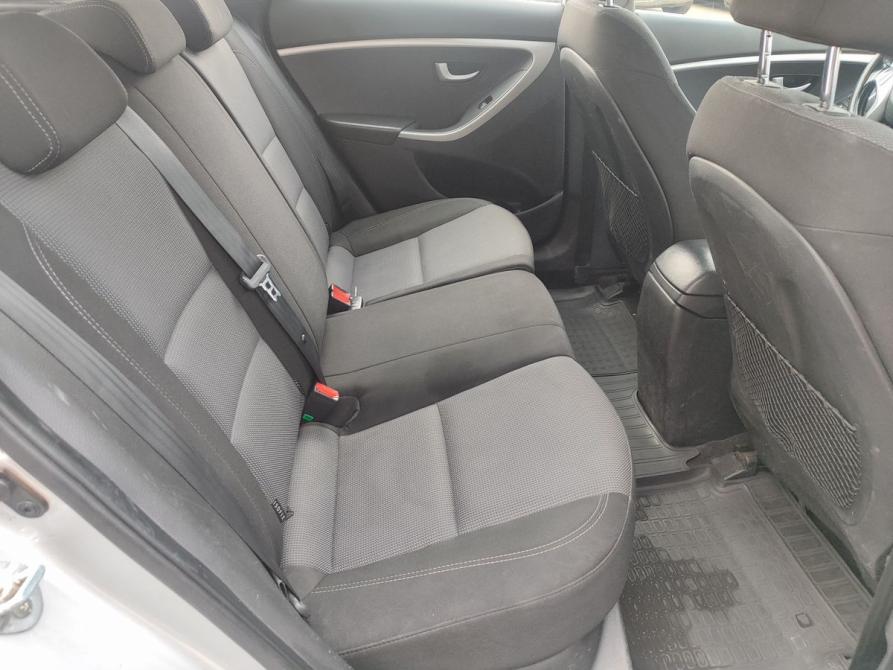 Hyundai i30 II Москва  - изображение 11