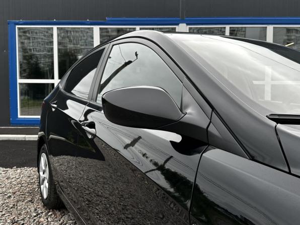 Hyundai Solaris I Рестайлинг с пробегом 2015 года, цена 799 000 рублей, 225312 км, седан, Автокод Объявления
