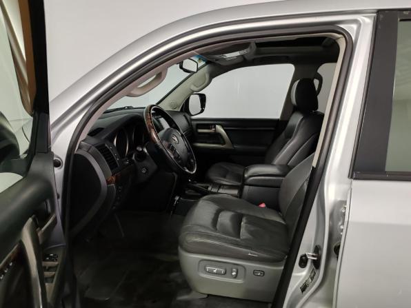 Toyota Land Cruiser 200 Series с пробегом 2008 года, цена 2 799 000 рублей, 325304 км, внедорожник, Автокод Объявления