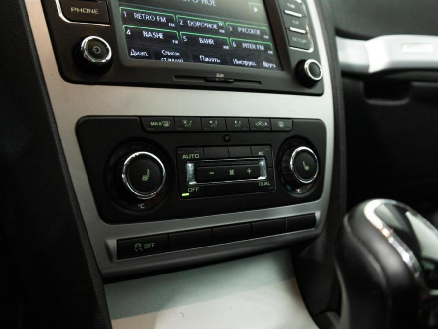 Skoda Octavia II (A5) Рестайлинг Санкт-Петербург  - изображение 16