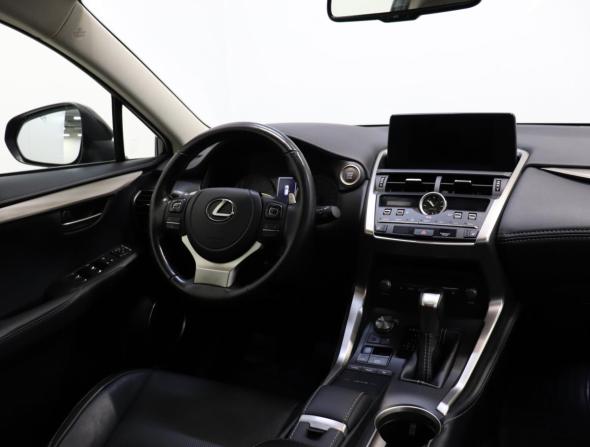Lexus NX I Рестайлинг с пробегом 2021 года, цена 4 190 000 рублей, 68430 км, внедорожник, Автокод Объявления