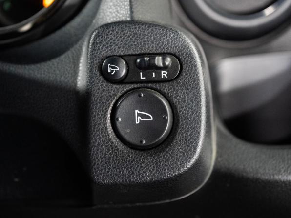 Honda Fit II с пробегом 2013 года, цена 910 000 рублей, 85598 км, хэтчбек, Автокод Объявления