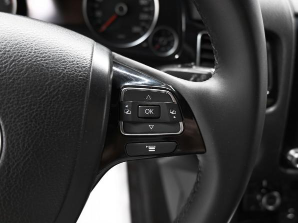 Volkswagen Touareg II с пробегом 2011 года, цена 1 995 000 рублей, 285267 км, внедорожник, Автокод Объявления