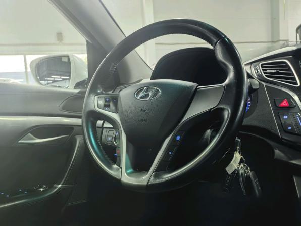 Hyundai i40 I Рестайлинг с пробегом 2016 года, цена 1 220 000 рублей, 146900 км, седан, Автокод Объявления