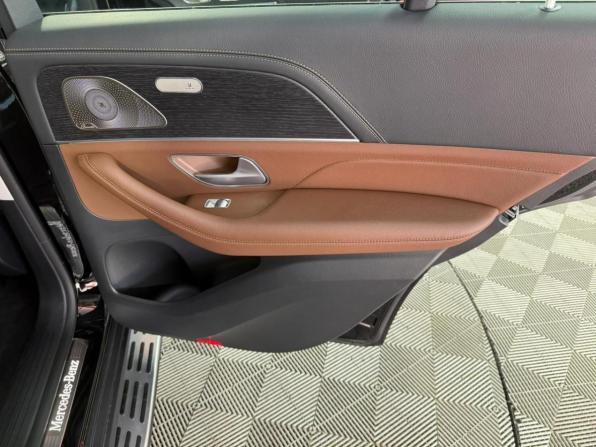 Новый Mercedes-Benz GLE II (V167) Рестайлинг 2026 года, цена 11 115 000 рублей, внедорожник, Автокод Объявления