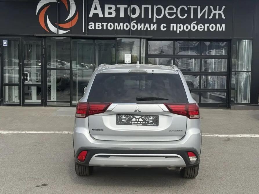 Mitsubishi Outlander III Рестайлинг 3 Волгоград  - изображение 5