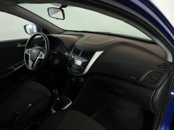Hyundai Solaris I с пробегом 2013 года, цена 633 000 рублей, 236340 км, седан, Автокод Объявления