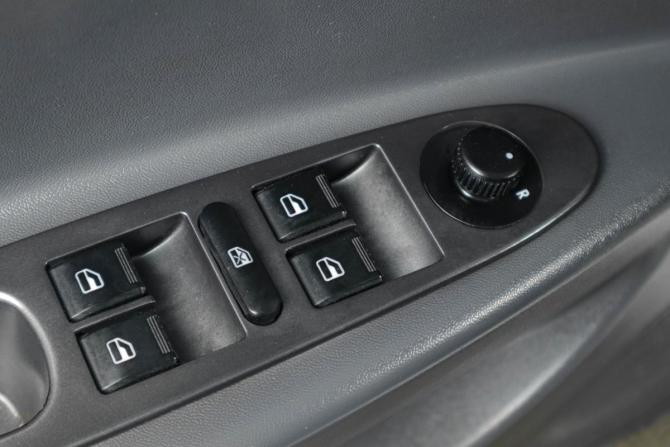 Chery IndiS (S18D) I с пробегом 2012 года, цена 379 000 рублей, 140000 км, хэтчбек, Автокод Объявления