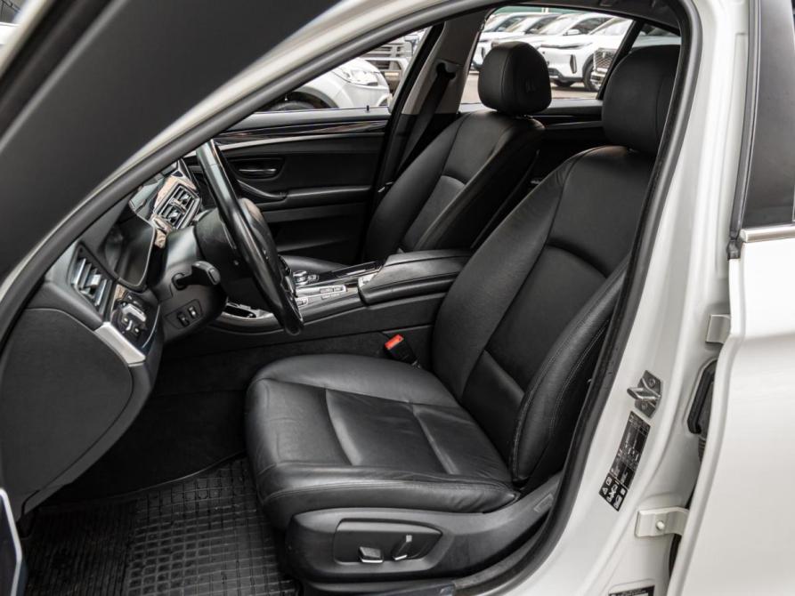 BMW 5 серии VI (F10/F11/F07) Рестайлинг Краснодар  - изображение 11