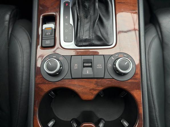 Volkswagen Touareg II с пробегом 2011 года, цена 1 345 000 рублей, 541000 км, внедорожник, Автокод Объявления