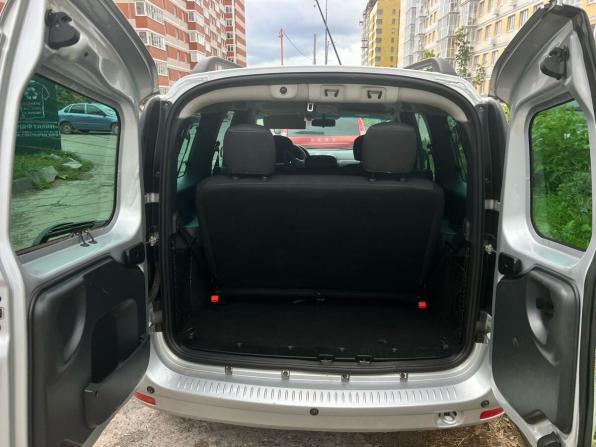 Lada (ВАЗ) Largus I с пробегом 2019 года, цена 1 017 000 рублей, 78000 км, универсал, Автокод Объявления