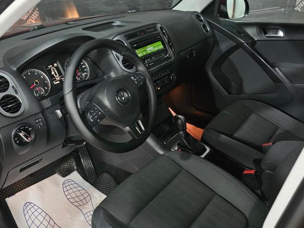 Volkswagen Tiguan I Рестайлинг с пробегом 2012 года, цена 1 320 000 рублей, 150000 км, внедорожник, Автокод Объявления
