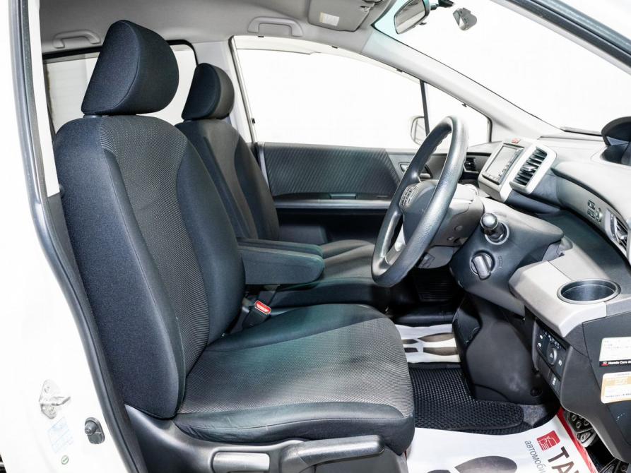 Honda Freed I Рестайлинг Чита  - изображение 7