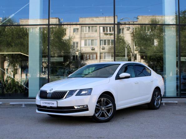Skoda Octavia III (A7) Рестайлинг с пробегом 2017 года, цена 1 794 000 рублей, 170000 км, лифтбек, Автокод Объявления