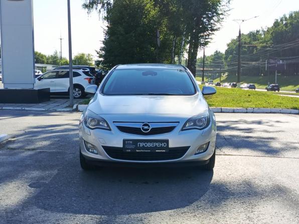 Opel Astra J с пробегом 2010 года, цена 616 000 рублей, 219600 км, хэтчбек, Автокод Объявления