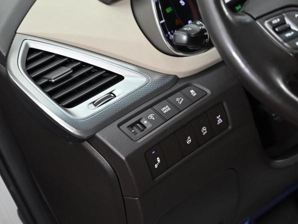 Hyundai Santa Fe III Рестайлинг с пробегом 2017 года, цена 2 149 000 рублей, 186000 км, внедорожник, Автокод Объявления