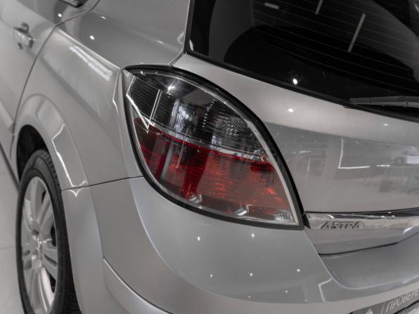 Opel Astra H Рестайлинг с пробегом 2011 года, цена 695 000 рублей, 86833 км, хэтчбек, Автокод Объявления