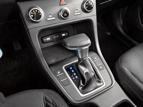 Hyundai Creta II с пробегом 2021 года, цена 1 900 000 рублей, 69109 км, внедорожник, Автокод Объявления
