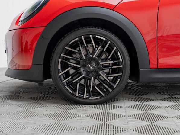 Mini Hatch IV (F65/F66/J01) с пробегом 2025 года, цена 5 299 000 рублей, 4530 км, хэтчбек, Автокод Объявления