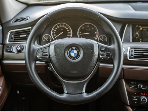 BMW 5 серии VI (F10/F11/F07) с пробегом 2012 года, цена 1 798 000 рублей, 257178 км, лифтбек, Автокод Объявления