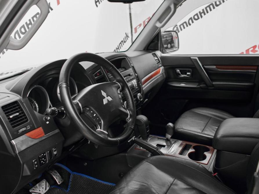 Mitsubishi Pajero IV Екатеринбург  - изображение 12