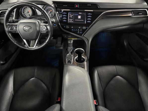 Toyota Camry VIII (XV70) с пробегом 2021 года, цена 2 549 000 рублей, 179000 км, седан, Автокод Объявления