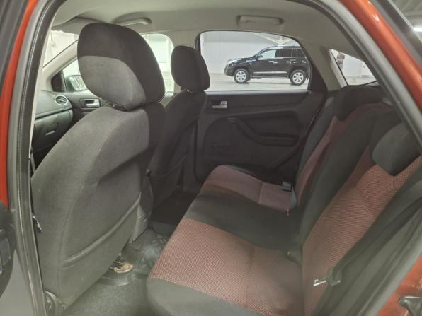 Ford Focus II Рестайлинг с пробегом 2007 года, цена 435 000 рублей, 181781 км, хэтчбек, Автокод Объявления