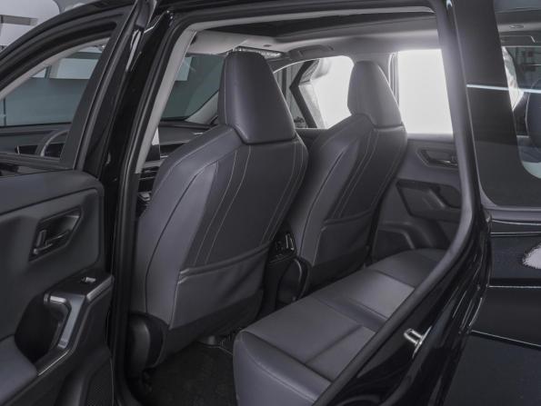Toyota RAV4 VI (XA60) с пробегом 2026 года, цена 4 320 000 рублей, 46 км, внедорожник, Автокод Объявления