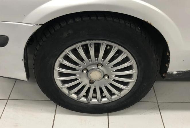 Nissan Almera II (N16) с пробегом 2000 года, цена 220 000 рублей, 327784 км, хэтчбек, Автокод Объявления