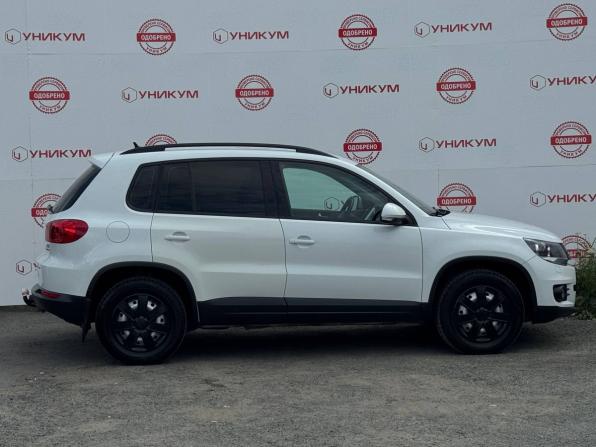 Volkswagen Tiguan I Рестайлинг с пробегом 2015 года, цена 1 319 000 рублей, 157784 км, внедорожник, Автокод Объявления