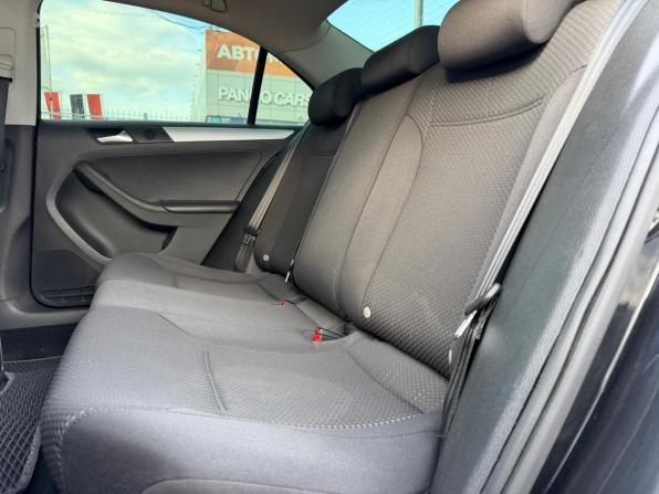 Volkswagen Jetta VI с пробегом 2013 года, цена 890 000 рублей, 247554 км, седан, Автокод Объявления