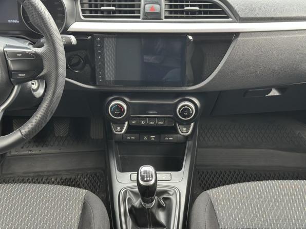 Kia Rio IV с пробегом 2018 года, цена 1 375 000 рублей, 157441 км, хэтчбек, Автокод Объявления