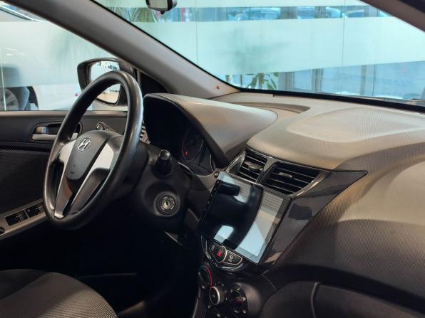 Hyundai Solaris I с пробегом 2012 года, цена 777 000 рублей, 169998 км, седан, Автокод Объявления