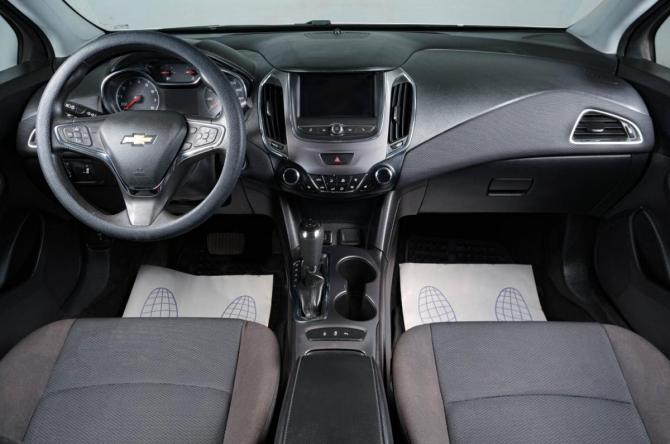 Chevrolet Cruze II с пробегом 2019 года, цена 1 449 000 рублей, 122000 км, седан, Автокод Объявления