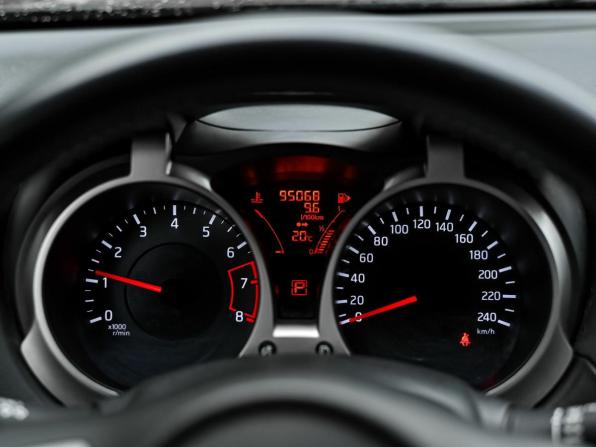 Nissan Juke I с пробегом 2011 года, цена 930 000 рублей, 95031 км, внедорожник, Автокод Объявления