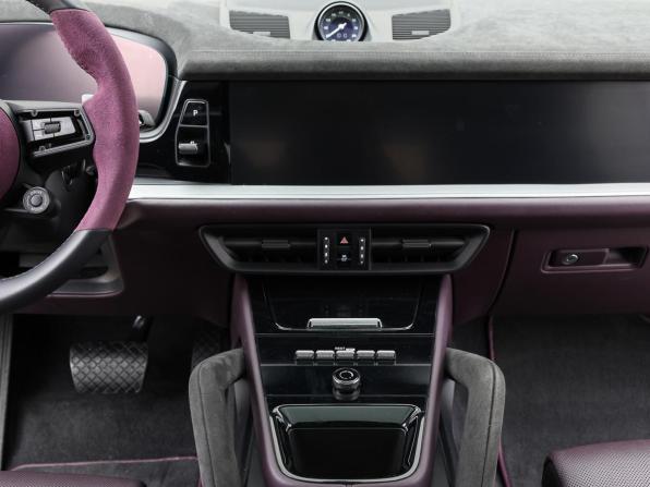 Porsche Cayenne III Рестайлинг с пробегом 2024 года, цена 14 998 000 рублей, 34973 км, внедорожник, Автокод Объявления