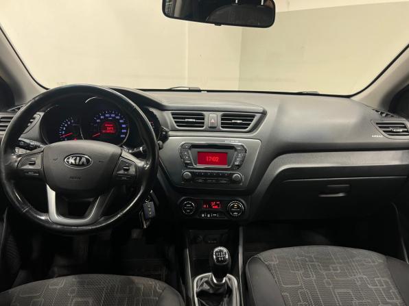 Kia Rio III с пробегом 2013 года, цена 715 000 рублей, 183733 км, седан, Автокод Объявления