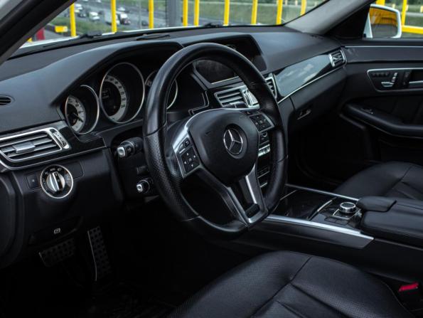 Mercedes-Benz E-Класс IV (W212 S212 C207) Рестайлинг с пробегом 2015 года, цена 2 550 000 рублей, 142537 км, седан, Автокод Объявления
