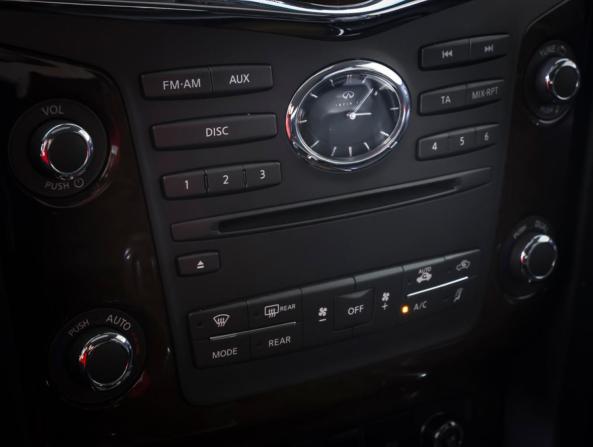 Infiniti QX80 I Рестайлинг с пробегом 2014 года, цена 2 445 000 рублей, 256270 км, внедорожник, Автокод Объявления
