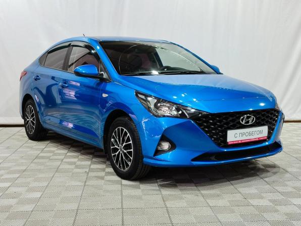 Hyundai Solaris II Рестайлинг с пробегом 2021 года, цена 1 680 000 рублей, 31600 км, седан, Автокод Объявления