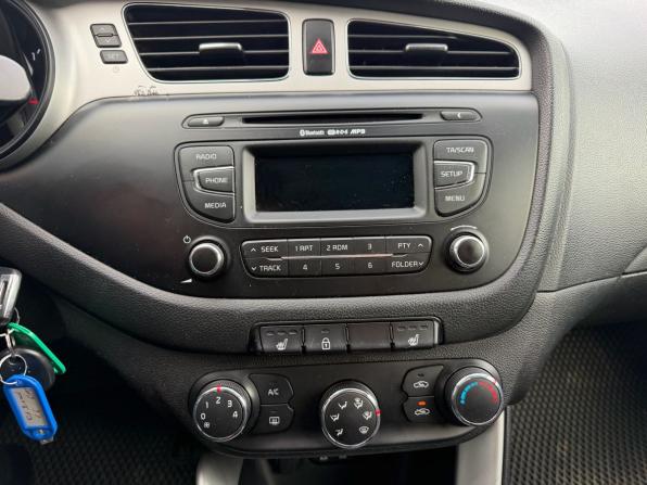 Kia Ceed II с пробегом 2013 года, цена 779 900 рублей, 209282 км, хэтчбек, Автокод Объявления
