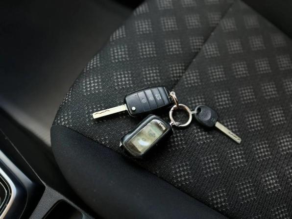 Kia Rio IV с пробегом 2020 года, цена 1 265 000 рублей, 206000 км, седан, Автокод Объявления